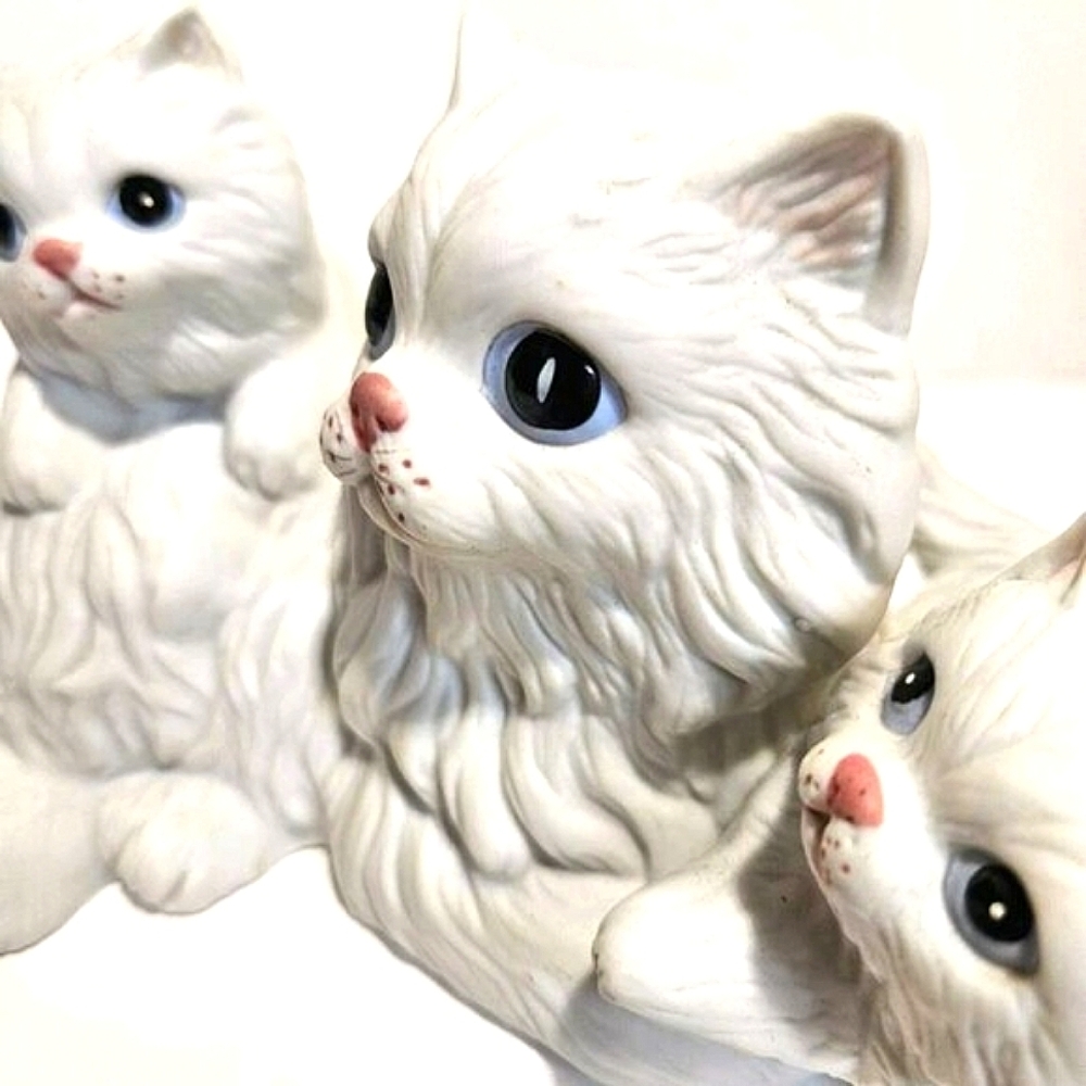 Vintage Homco Mother Cat Two Kittens White Longhair Porcelain Figurine #1412 - Picture 2 of 10